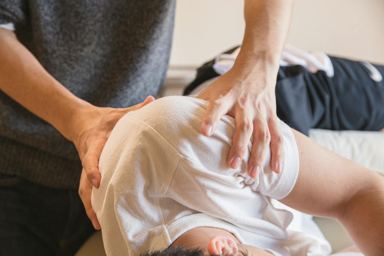 Photo by Ryutaro Tsukata: https://www.pexels.com/photo/male-doctor-massaging-shoulders-of-patient-5473182/